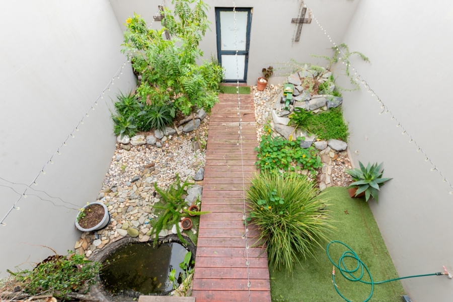 4 Bedroom Property for Sale in Velddrif Western Cape